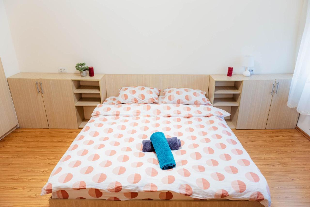 Bucharest Central Location מראה חיצוני תמונה